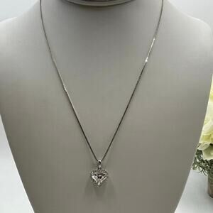 Stauer Sterling Silver 925 Cubic Zirconia CZ Stones Heart‎ Pendant
Necklace 18"